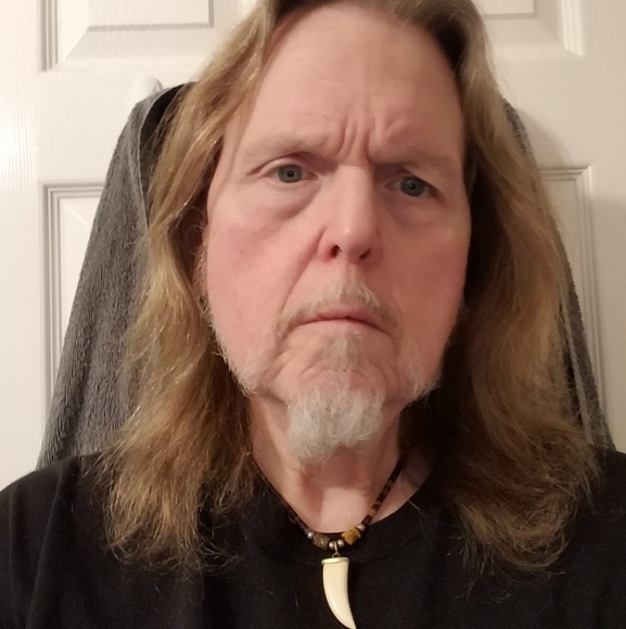 Meet your Posher, E mitchell - Picture 1 of 1